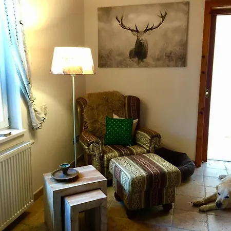 Naturforsthaus Gartenblick Fuer Hunde - Und Naturverbundene Menschen ベッド・アンド・ブレックファスト *