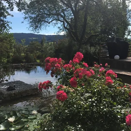 Naturforsthaus Gartenblick Fuer Hunde - Und Naturverbundene Menschen Bed & Breakfast