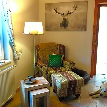 Bed & Breakfast Naturforsthaus Gartenblick Fuer Hunde - Und Naturverbundene Menschen