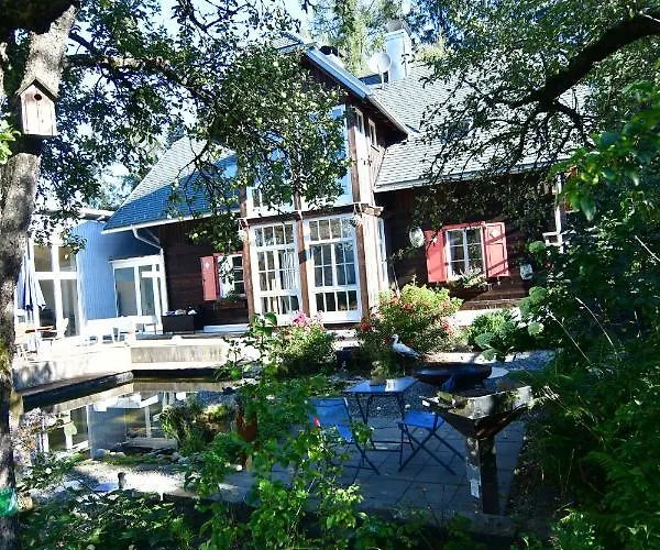 Bed & Breakfast Naturforsthaus Gartenblick Fuer Hunde - Und Naturverbundene Menschen